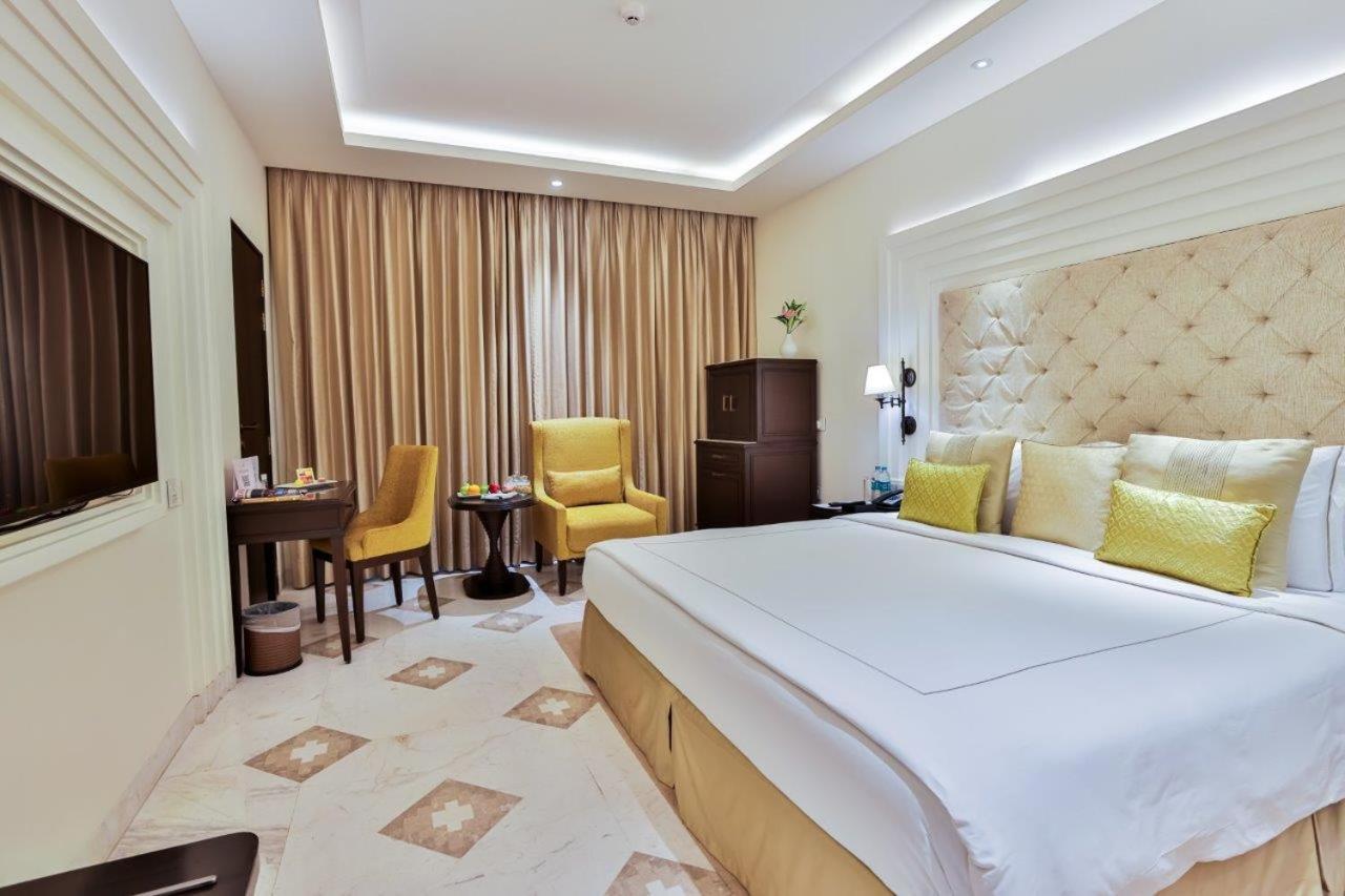 Taj Ganges Váránaszi Kültér fotó Deluxe Room